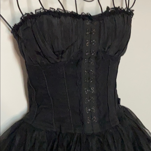 ON HOLD- Beautiful goth dress - Picture 2 of 2